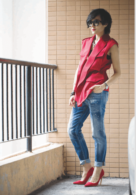 CHANEL sunglasses ACNE STUDIOS sleeveless jacket SWAROVSKI necklace DSQUARED2 jeans RUPERT SANDERSON pumps